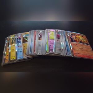 Pokemon Set of Random 100 Holo/Shiny Base,Trainer, Stage 1/Stage 2 Trading Cards
